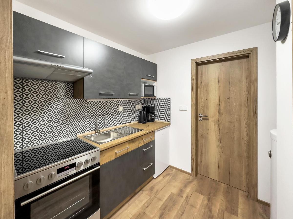Apartment Katrin 1 Карловы Вары Экстерьер фото